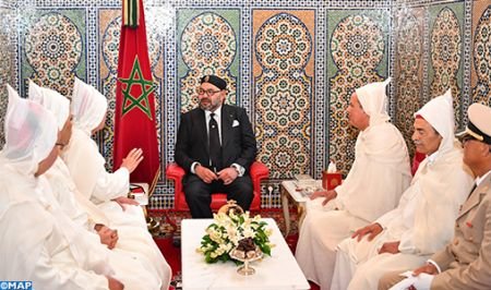 SM le Roi, Amir Al-Mouminine, reçoit la délégation officielle devant se rendre aux Lieux Saints de l&rsquo;Islam pour le pèlerinage
