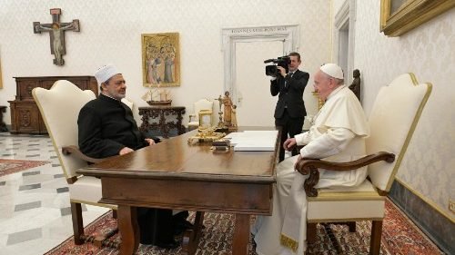 Le Pape rencontre le Grand Imam Ahmed Al-Tayeb