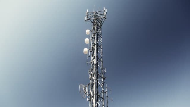 La Russie espionne son ambassade en Bulgarie avec des antennes