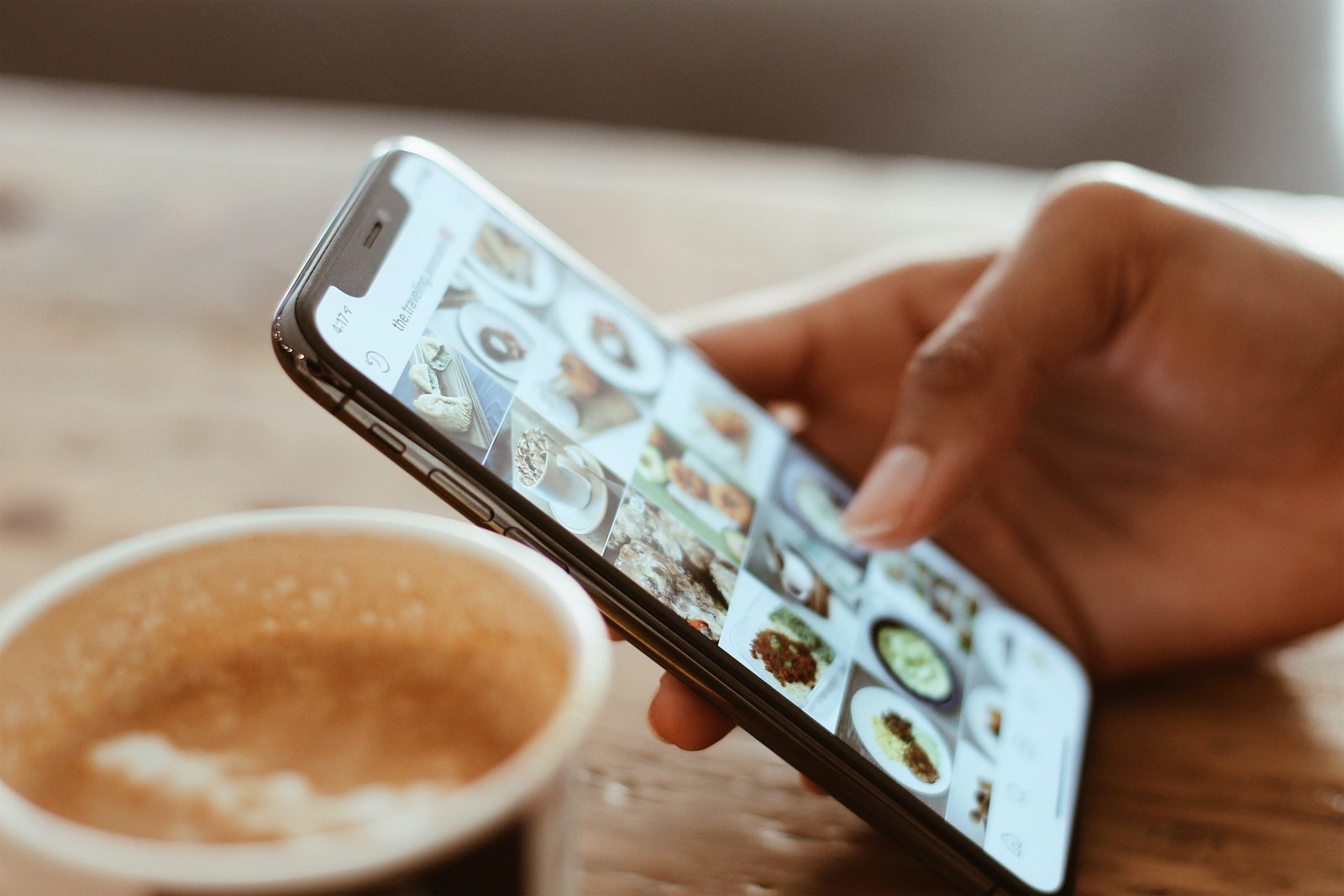 Parler au téléphone peut entraîner une hypertension artérielle