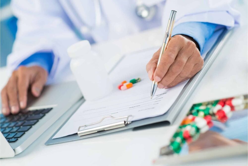 Utilisation prudente des antibiotiques et davantage de recherches nécessaires pour lutter contre la résistance aux antimicrobiens