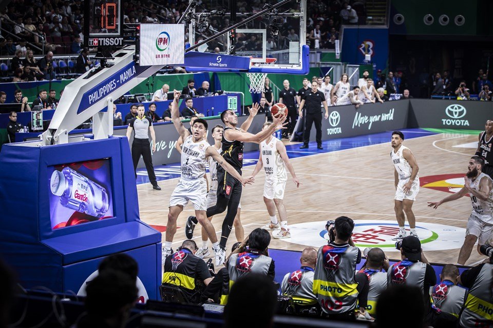 La FIBA ​​et des fournisseurs mondiaux s&rsquo;associent pour lancer un nouveau dispositif de sécurité LED