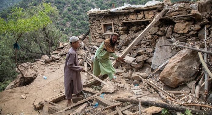 La panne d’Internet des talibans laisse les Afghans dans l’incertitude alors que les besoins augmentent La panne d’Internet des talibans laisse les Afghans dans l’incertitude alors que les besoins augmentent