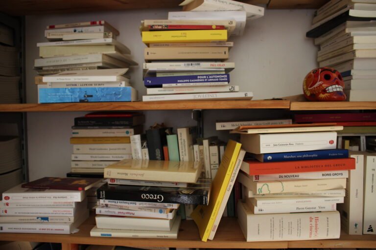 10 idées reçues sur l’édition qui sabordent votre projet de livre