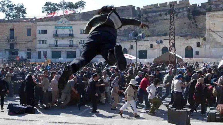 190 millions de dollars : c’est l’un des films les plus chers de l’Histoire du cinéma et sa suite attendue depuis 13 ans va finalement voir le jour