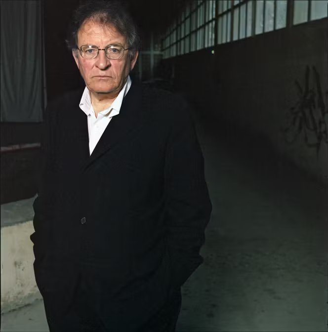 Philippe Foulquié, photographie non datée réalisée à la Friche la Belle-de-Mai, à Marseille. 