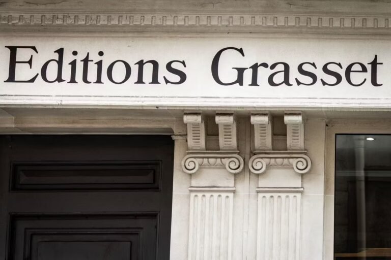 Après l’éviction d’Olivier Nora, le casse-tête de la récupération des droits pour les auteurs Grasset