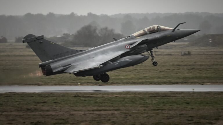 Au canon depuis un Rafale, à la roquette, avec un drone intercepteur ou avec un missile Hellfire à 1.000 euros.. La France apprend à lutter contre les drones low-cost sans se ruiner