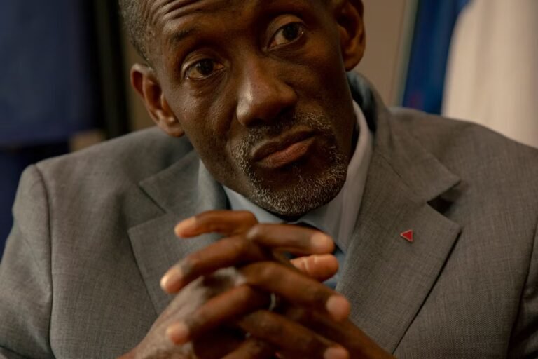 Bally Bagayoko : en 2027, « je pense pouvoir jouer en rôle en contribuant à rassembler » la gauche autour de Jean-Luc Mélenchon