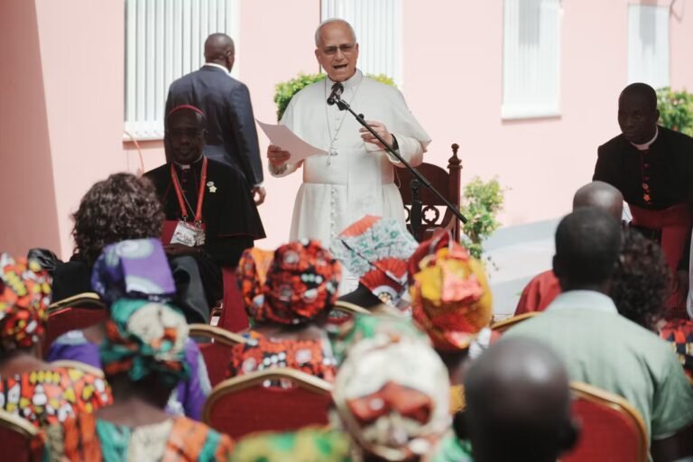 Dans l’est de l’Angola, le pape Léon XIV dénonce l’« exploitation » de la population par les « tyrans »