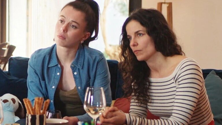 Demain nous appartient : Sara et Roxane ont enfin pris leur décision