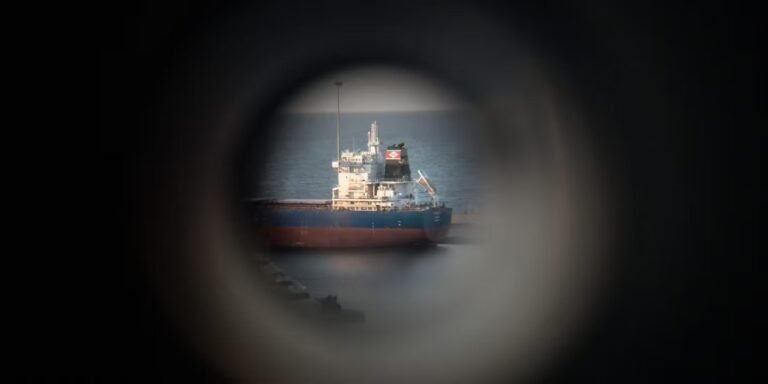 EN DIRECT, guerre au Moyen-Orient : Donald Trump met en garde l’Iran contre tout péage dans le détroit d’Ormuz