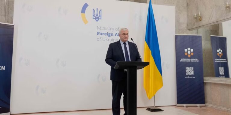 EN DIRECT, guerre en Ukraine : Kiev se dit prêt à une rencontre entre Volodymyr Zelensky et Vladimir Poutine en Turquie