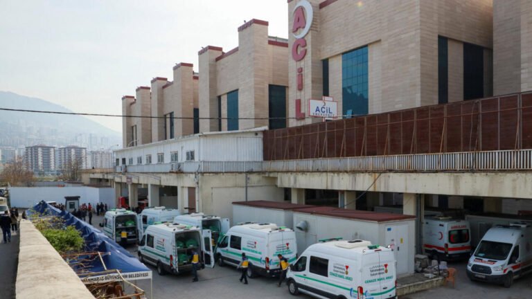 Fusillades en Turquie : 162 arrestations pour "informations trompeuses" et "apologie du crime"