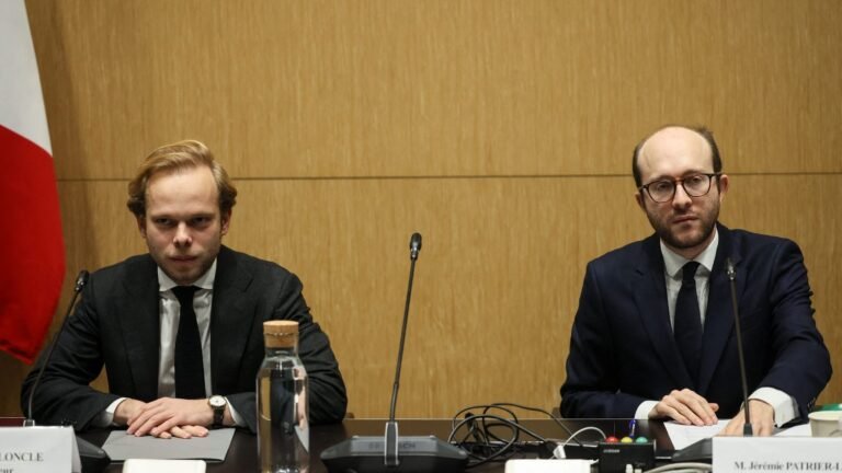 Fusions ou suppressions de chaînes, devoir de neutralité… Les préconisations de Charles Alloncle pour l'audiovisuel public