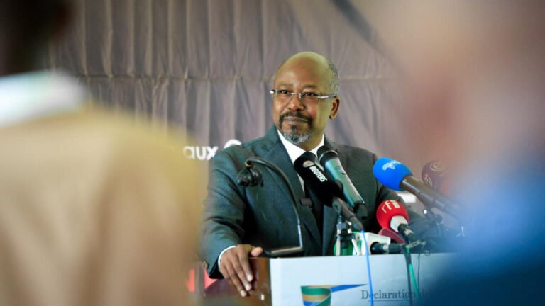 Gabon : l'opposant Alain-Claude Bilie-By-Nze placé sous mandat de dépôt, selon plusieurs sources