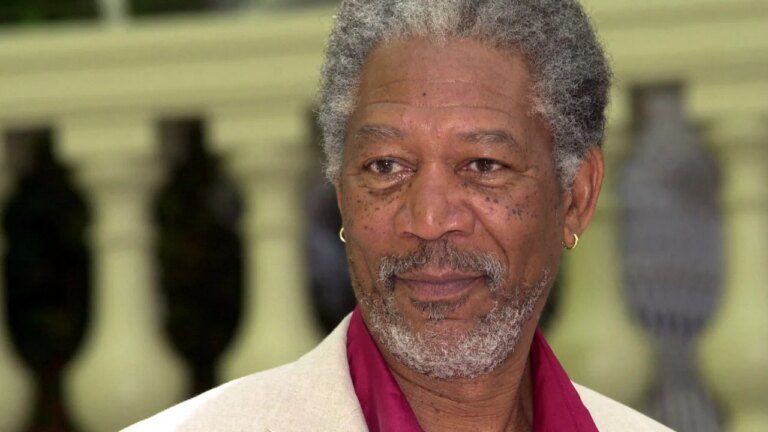 Il y a 55 ans, Morgan Freeman débutait à l'écran… chez Marvel ! Et on a la preuve en images