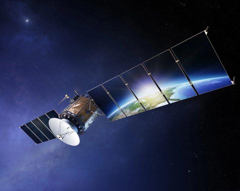 Internet satellitaire : Univity lève des fonds pour monter sa constellation