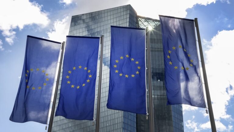 L'inflation grimpe mais la BCE temporise et laisse son principal taux directeur inchangé à 2%