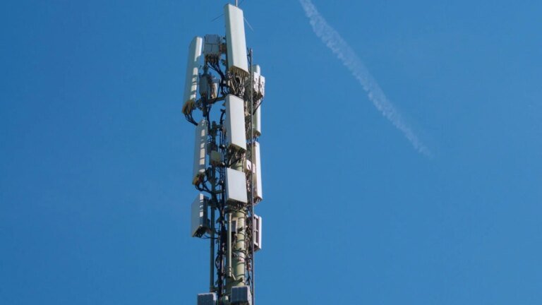 La 5G ne s’améliorera pas cet été : les nouvelles fréquences attendront 2035