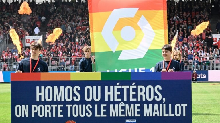 Ligue 1 : finis les flocages arc-en-ciel, les joueurs porteront le prénom d'une victime de discrimination lors de la 31e journée
