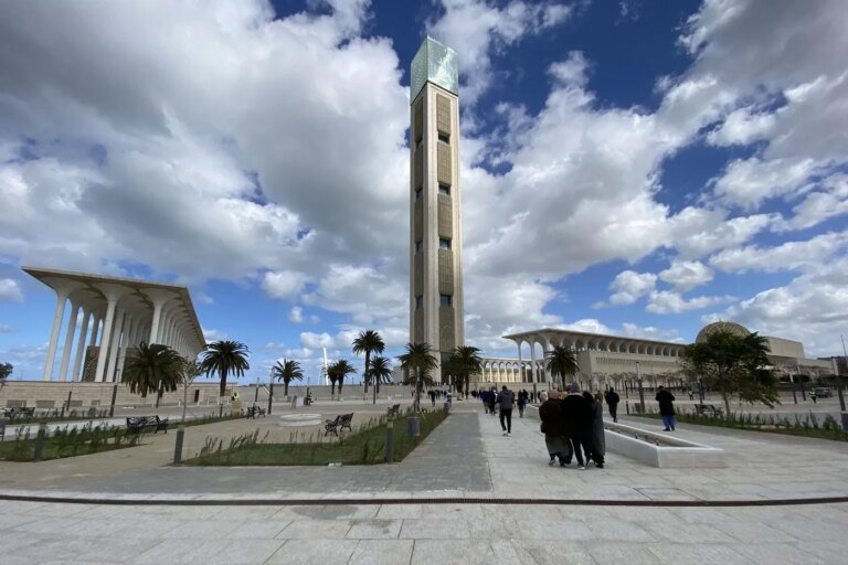 L’islam algérien, entre encadrement par l’État, religiosité ordinaire et salafisation