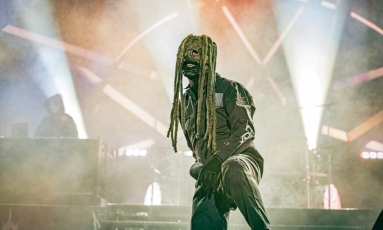 Look Outside Your Window : Shawn « Clown » Crahan dévoile le projet caché de Slipknot