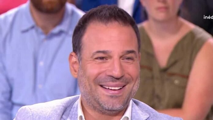 Mario Barravecchia : l’ex finaliste de la Star Academy se lance en politique au côté de David Lisnard