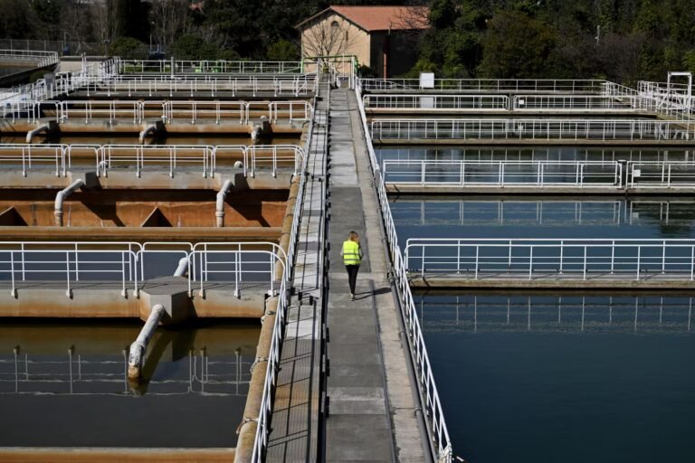 Pollution de l’eau potable aux pesticides : l’Etat attaqué pour « carence fautive », et un « préjudice écologique » estimé à près de 1 milliard d’euros