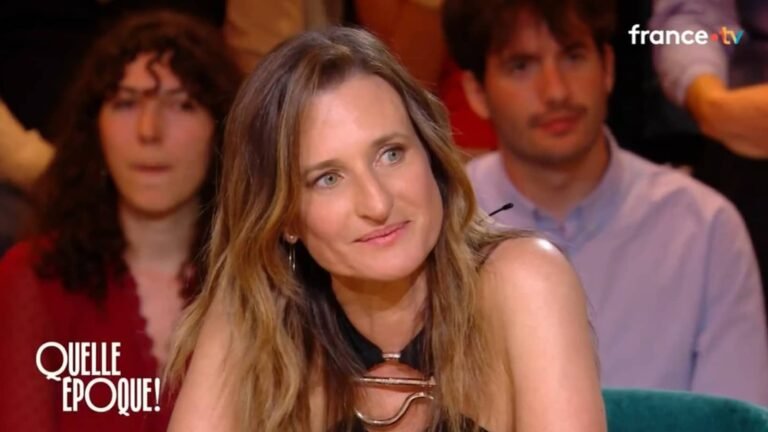 "C’est fou comme tu peux être à la fois très belle et très laide", Camille Cottin, sa mère, complètement sans filtre