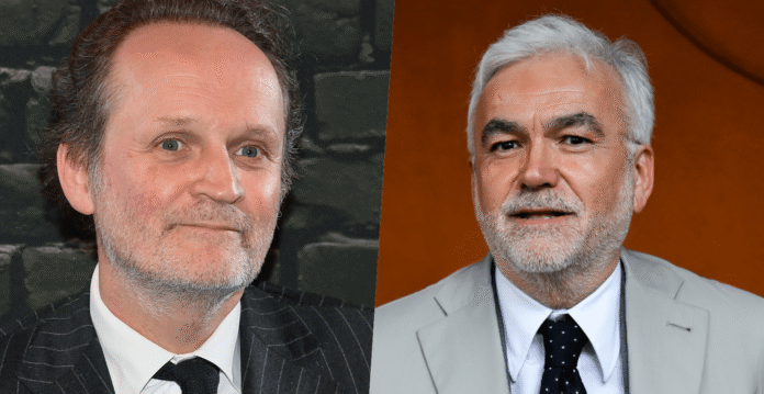 "Je n’ai jamais pensé qu’il était journaliste" : "C Canteloup" bientôt "arrêtée", le producteur de l'émission charge Pascal Praud et règle ses comptes