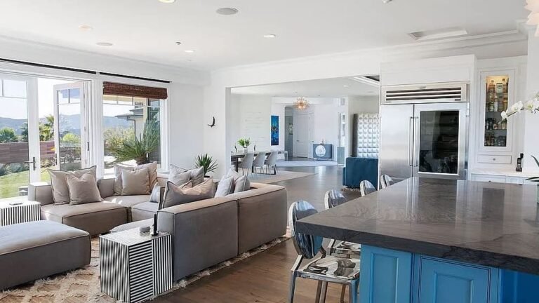 Échange maison de luxe de 400 m² à 4,8 millions de dollars contre des actions Anthropic: ce banquier d'affaires ne veut pas de cash mais des participations dans la bombe de l'IA valorisée 800 milliards de dollars