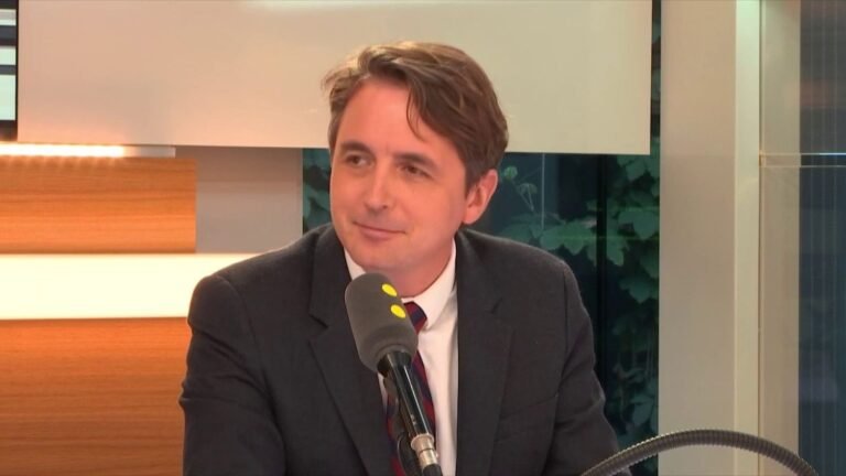 INFO FRANCEINFO. "On ne peut pas rester passif dans cette élection" : l'expert en communication Philippe Moreau-Chevrolet s'engage aux côtés de Gabriel Attal pour la présidentielle