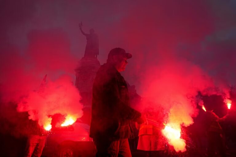 « La présidentielle de 2027 serait l’occasion de se demander jusqu’où la France peut financer son passé tout en préservant son avenir »
