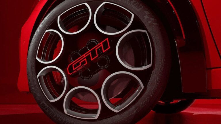 Le mythique label GTi de retour sur la Peugeot 308 ? Le patron de la marque lâche un énorme indice