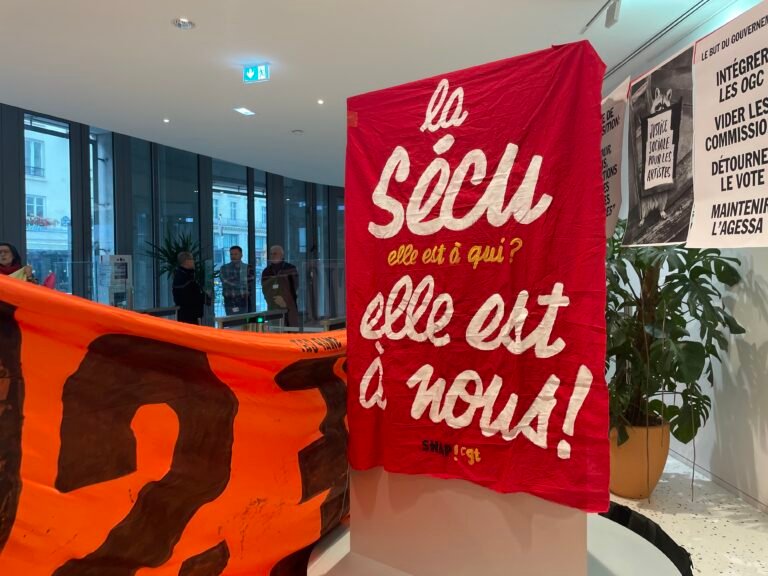 “On veut le contenu du décret pour savoir précisément contre quoi on lutte”