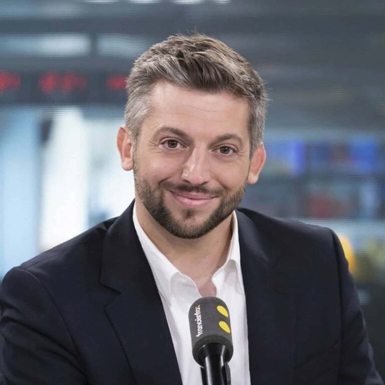 "Franchement, on est contents qu’il parte", Paul Larrouturou évincé, ses collègues de Franceinfo ravis