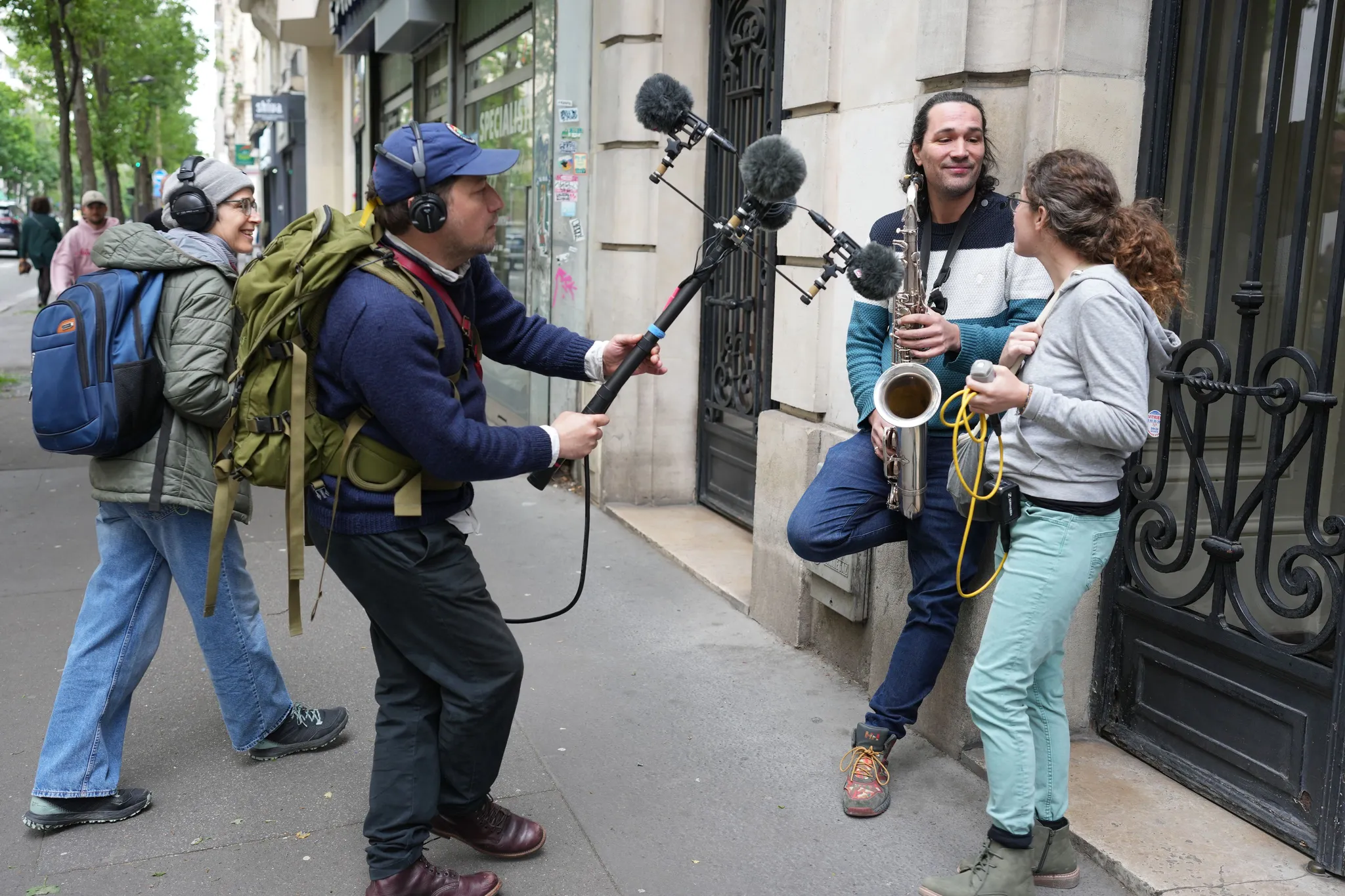 Enregistrement dans les rues de Paris de "Soit dit en passant"