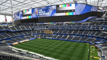 Une vue du stade qui accueillera le premier match des Etats-Unis, le 7 juin 2026 à Los Angeles. (PATRICK T. FALLON / AFP)