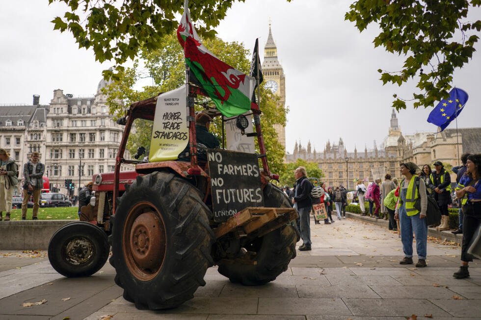 Des agriculteurs et acteurs du secteur agroalimentaire manifestent à Londres pour réclamer une politique agricole plus ambitieuse, le 15 octobre 2022