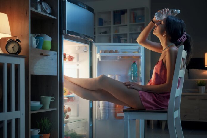 Canicule : 5 astuces originales pour rafraîchir son logement le soir sans climatiseur