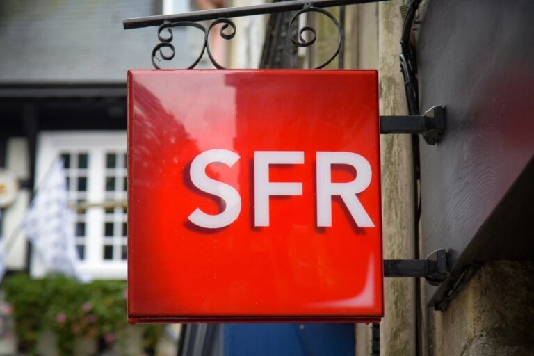 Consolidation des télécoms : Orange, Bouygues Telecom et Free signent le démantèlement historique de SFR pour 20,35 milliards d'euros