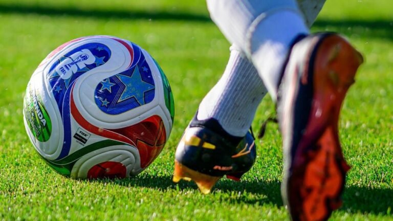 Coupe du monde de football 2026 : les chiffres qui donnent le tournis
