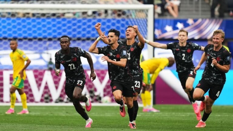Coupe du monde : le Canada arrache une qualification historique en 8es de finale