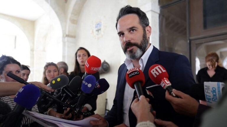 DIRECT. Mort de Lyhanna : "Si la justice avait eu plus de moyens, ce drame aurait pu être évité", estime l'avocat des parents de la collégienne