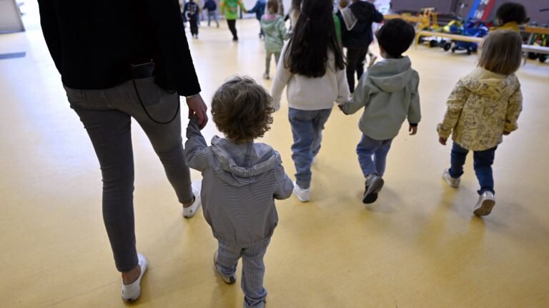 Démographie, financement des retraites : la France en manque de jeunes ?