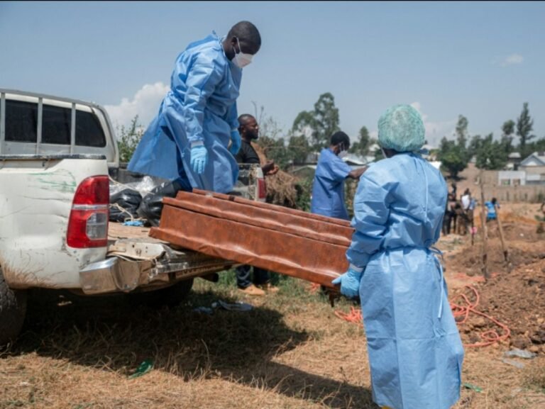Ebola en RDC : plus de 1.000 cas et 254 décès, selon un dernier bilan officiel