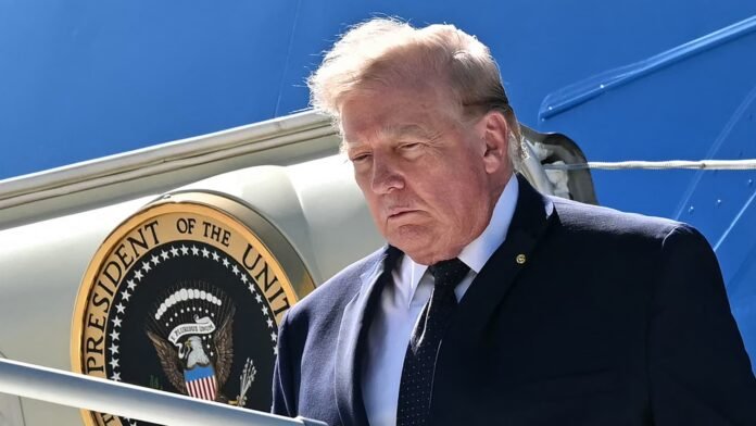 Il vise encore la France, l'Allemagne, le Brésil… La page de l'Iran tournée, Trump relance la machine à droits de douane (avec des nouveaux outils pour éviter la "censure" de la Cour suprême)