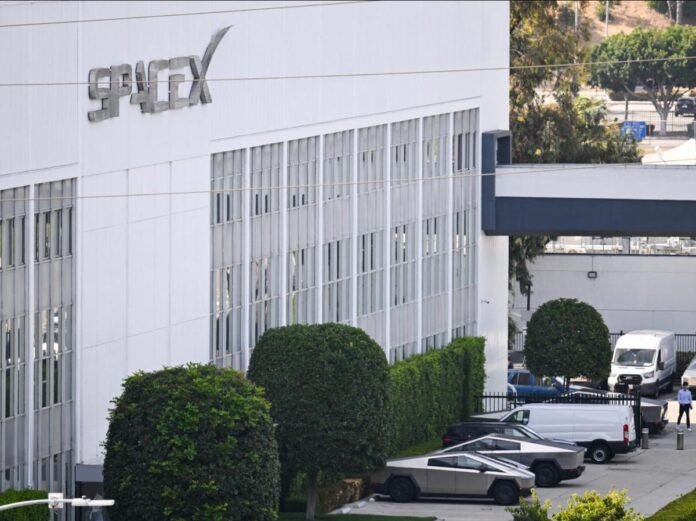 Cybertruck et SpaceX