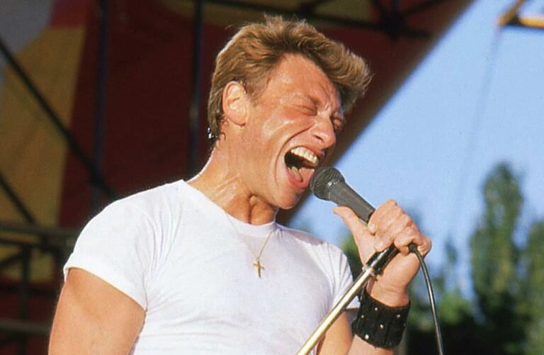 Johnny Hallyday : si vous possédez ce vinyle de 1966, vous avez une petite fortune entre les mains